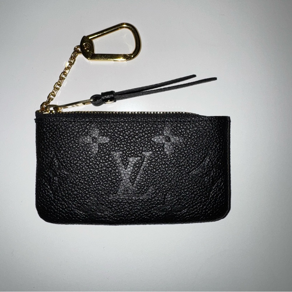 Louis Vuitton Key Pouch - Picture 9 of 10